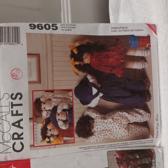 2 Craft patterns - Picture 3 of 7